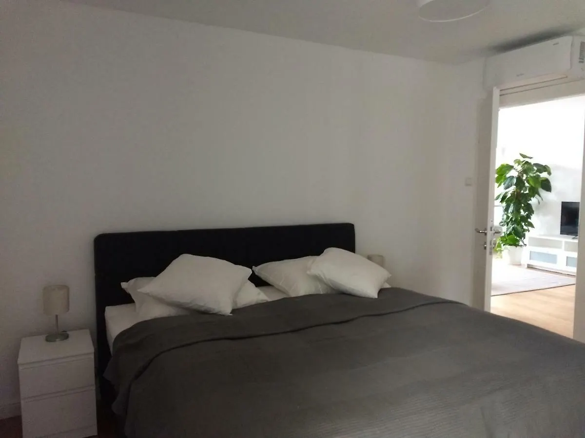Апартаменты Rema Ferienwohnung Schwedenplatz Вена Австрия